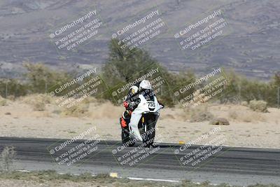 media/Dec-07-2025-CVMA (Sun) [[3e7d2de5dc]]/Race 8-Middleweight Shootout/